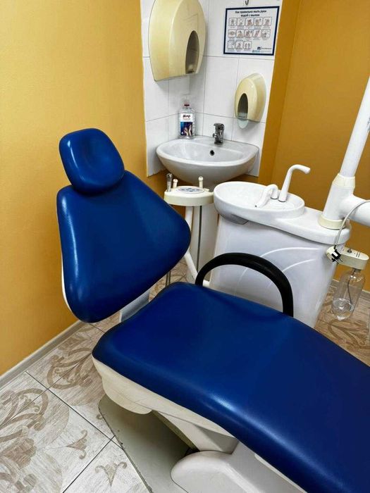 Продам стоматологическое кресло