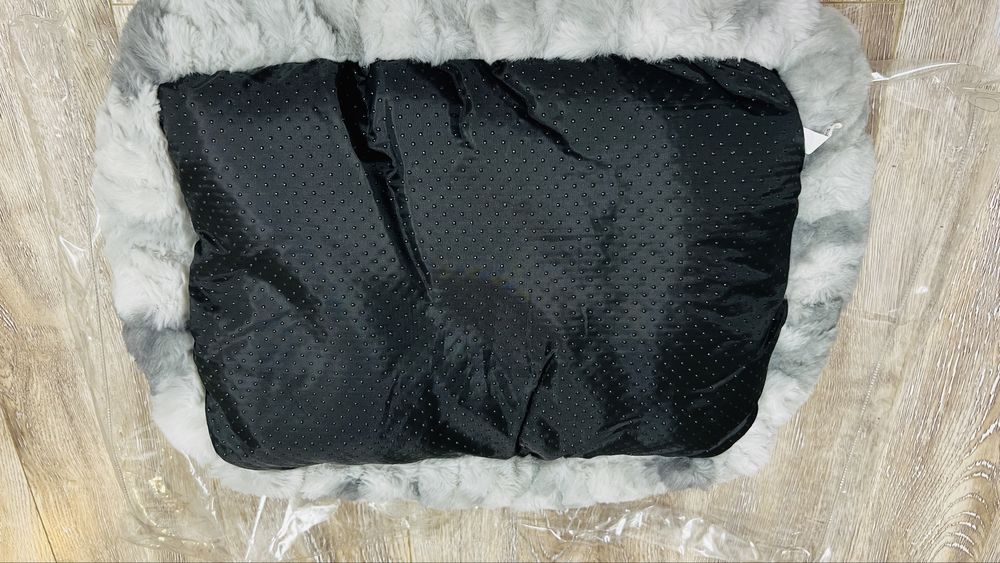 Pat/Culcusi pufos pentru animalute 45/30 cm