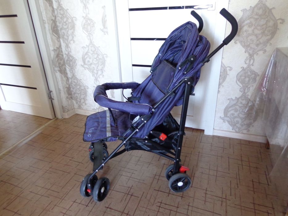 Продам коляску лето
