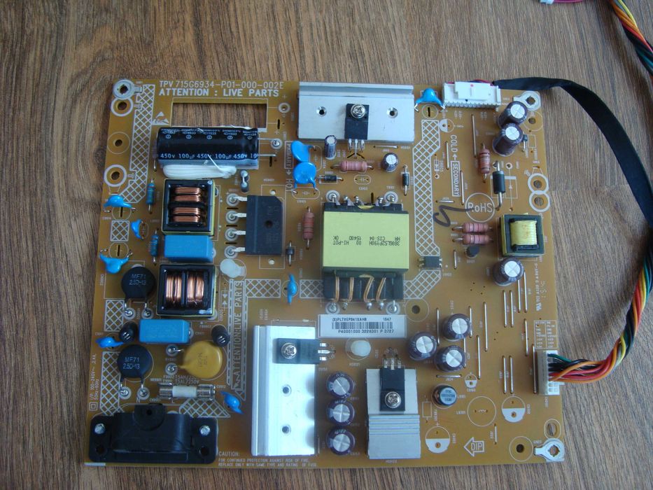 sursa715g7574-p01-w03-0h2m/715g6161-p02-w21-002h/715g6934-p01-000-002h