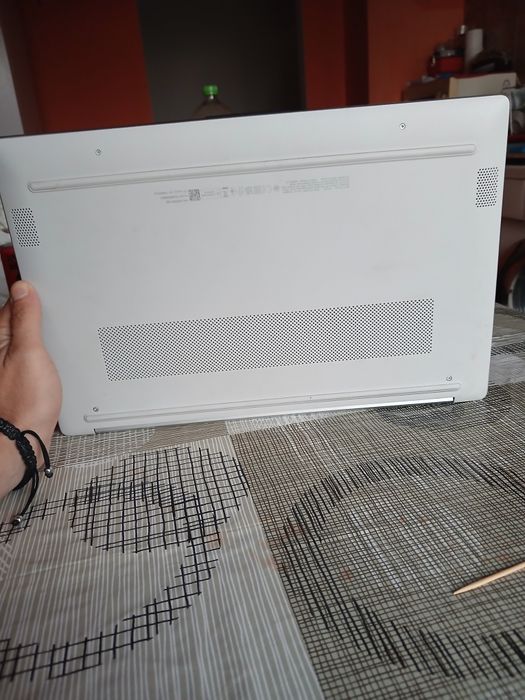 Vănd laptop hp 15