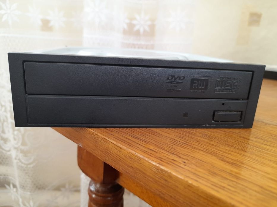 Продам дисковод для ПК