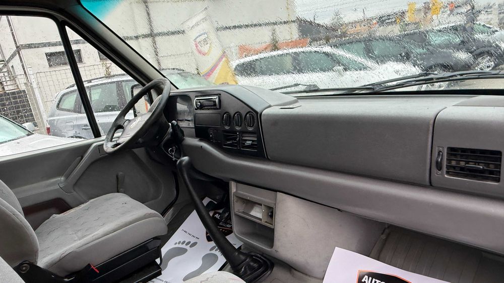 Volkswagen LT 2.5D 83CP 2003