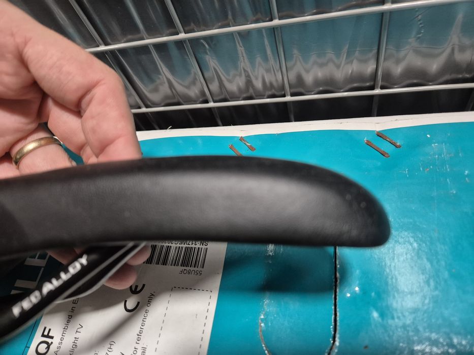 [Sa cursiera sosea] Selle Italia Q-bik flow, neagra, sine Fe-C