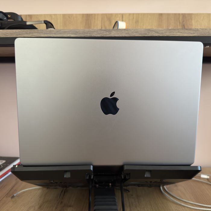 MacBook Pro M1 Pro 16/512 GB 16 inch