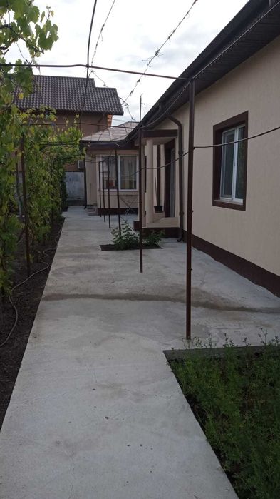 Vand casa plus teren Tecuci