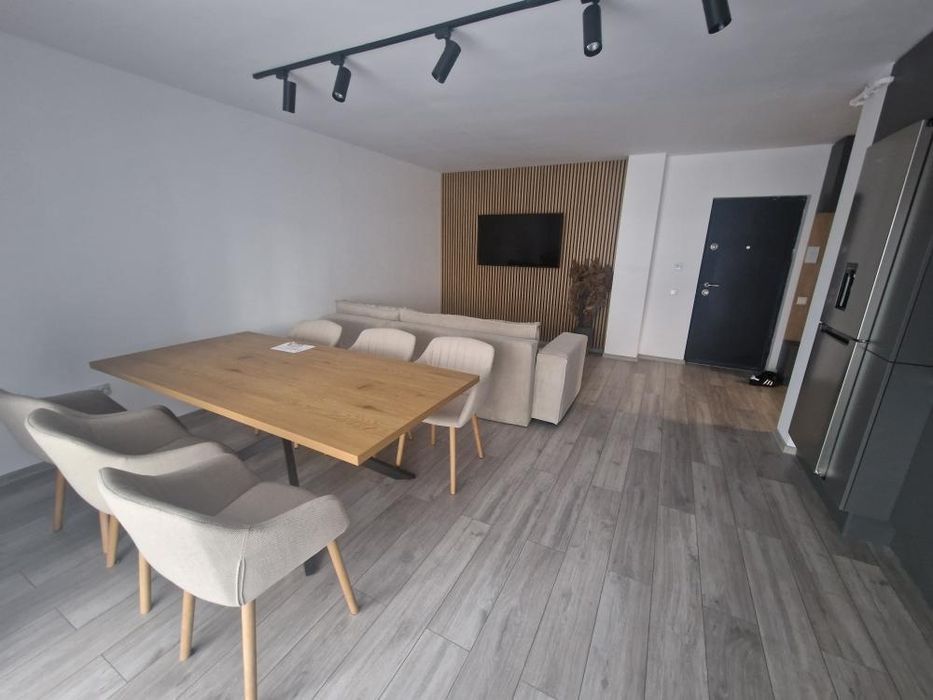 Închiriez apartament Electric Castle / Untold - Vivo Mall
