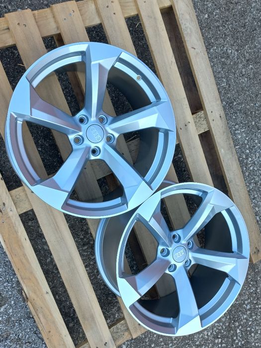 19.Audi Rotor27  S.line 9.0j et30   A4 A6 A7 A8 Q3 Q5 Чисто Нови

Нови