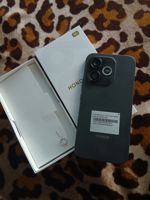 Vând telefon nou  lam desfăcut pentru poze