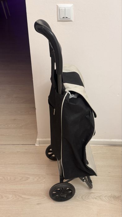 Сумка на колесах