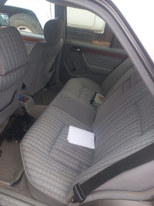 Продам мерседес Е200 есть обмен