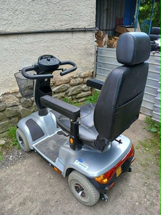 carucior carut electric scuter electric handicap dizabilitati