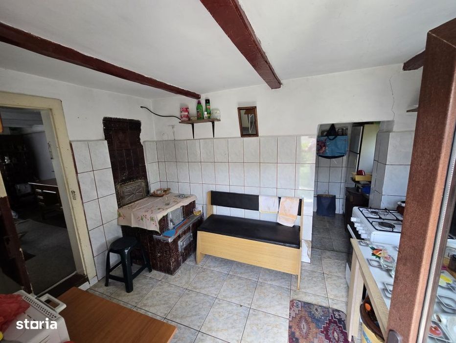 Casa Stroesti, teren = 3450 mp