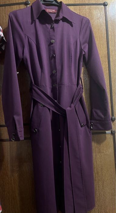 Продам платья 42 размер