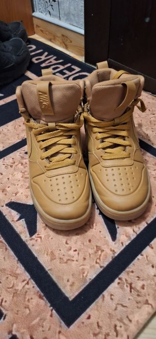 Nike Court HI 38.5 номер (24см) кафеви