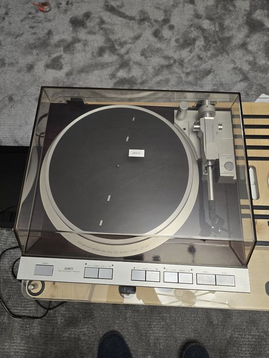 Виниловый проигрыватель Denon dp-47 ff