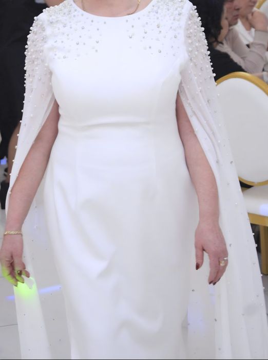 Шикарное вечернее платье