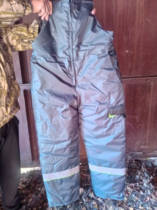 Продам спецодежду зима