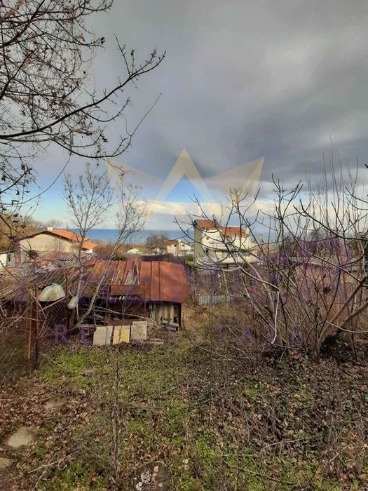 Парцел в Варна, област-к.к.Златни пясъци площ 551 цена 65000