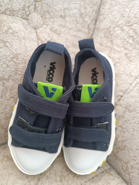 Vicco фирменный деский обувь.