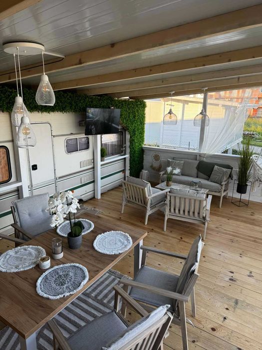 Каравана под наем Бриса