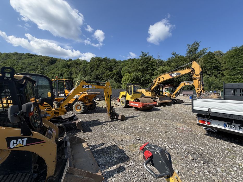 Bobcat mini excavator camioneta  3.5 tone
