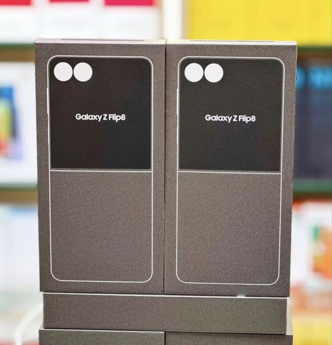 Samsung Galaxy Z Flip 8 — новый, оригинал