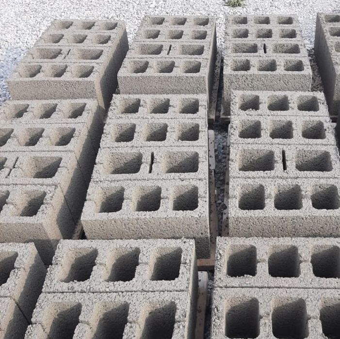 Шлакоблок (песок,щебень,гпс,цемент )