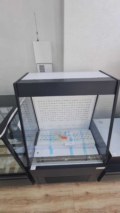 витрины Холодильные витрины Кондитерские витрины