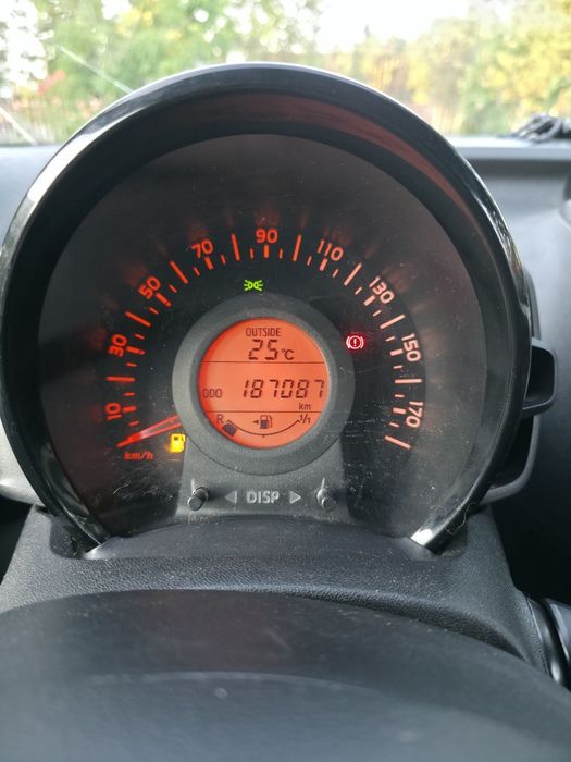 TOYOTA Aygo 2016 — imagine 5