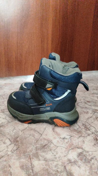 Продам зимние сапожки