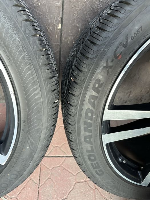 Yokohama Geolandar X-CV 295/40 R21