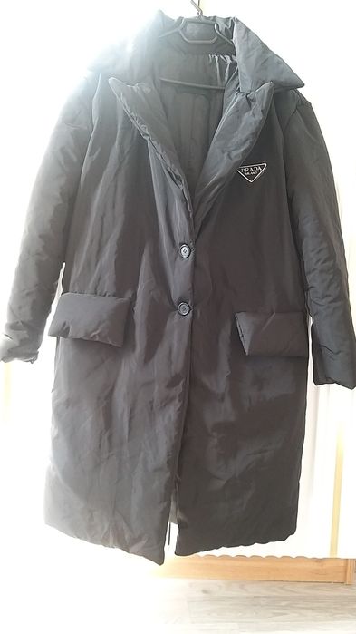 Женский пуховик чёрный,  удобный