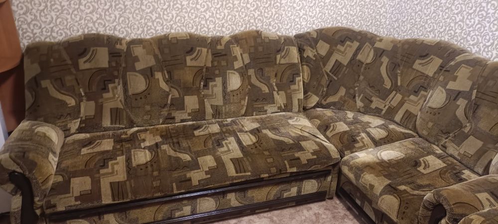 Продам диван раздвижной