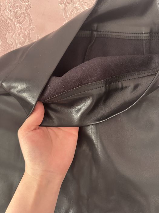 Кожаная юбка.