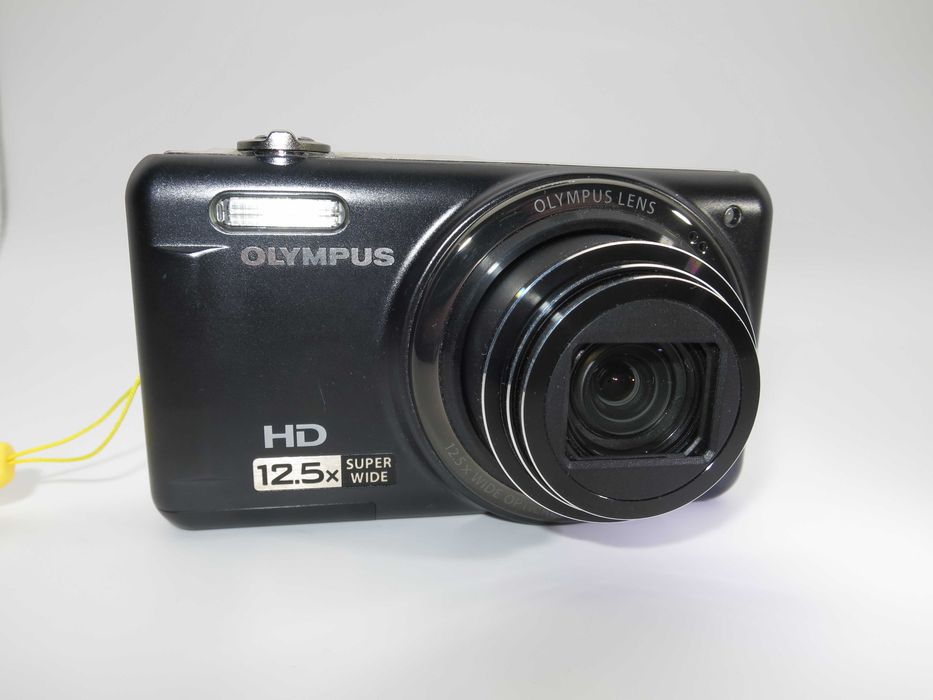 Olympus VR-325 компактен цифрова фотоапарат, дигитална камера с голям оптичен зум 12х, 14MP, отлично състояние като НОВО