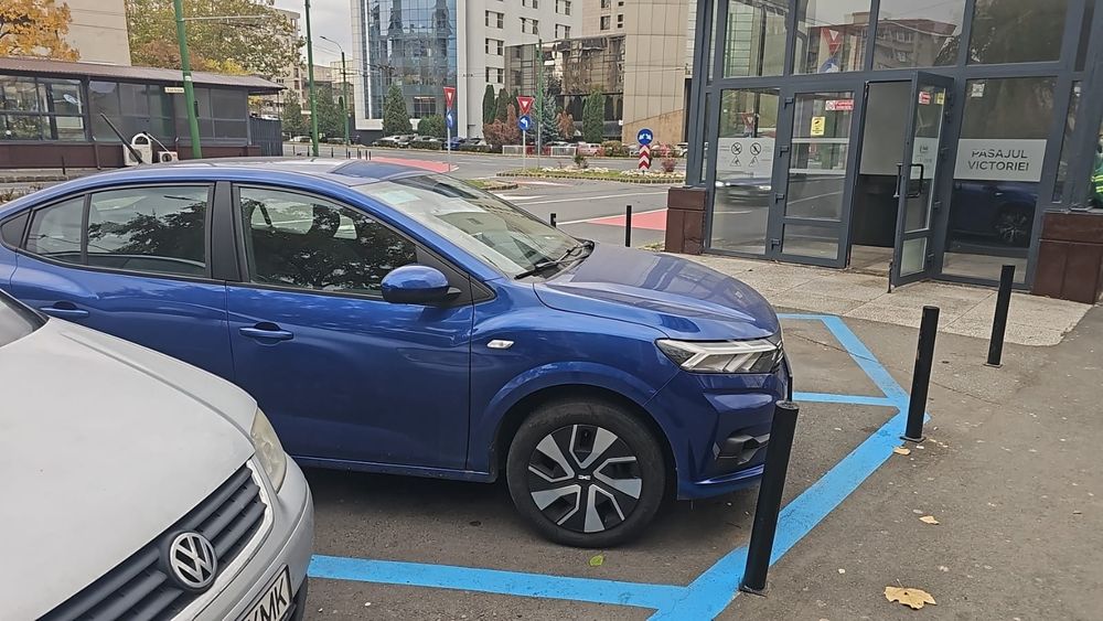 Dacia Logan GPL + BENZINA an 2024 ( negociabil)