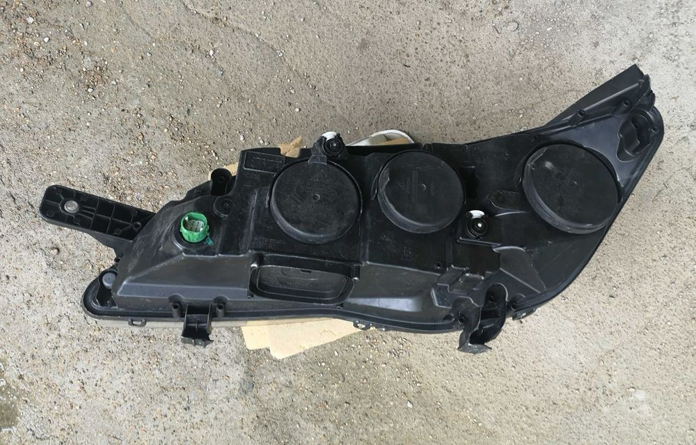 Оригинални Ляв Десен  фар Ситроен Citroen Jumper Fiat Ducato