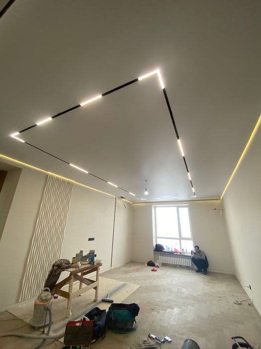 Натяжной потолок софиты в подарок