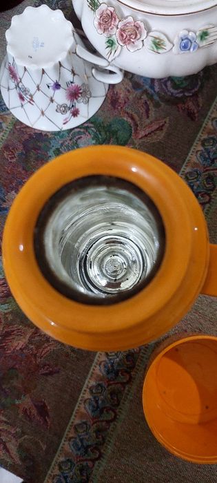 Термос продам походный.