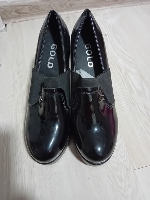 Новая туфелка 38-39