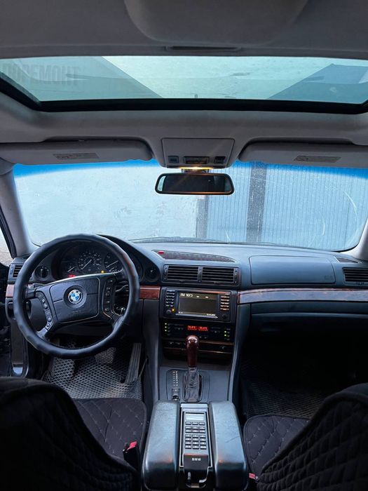 Продам бмв е38 740