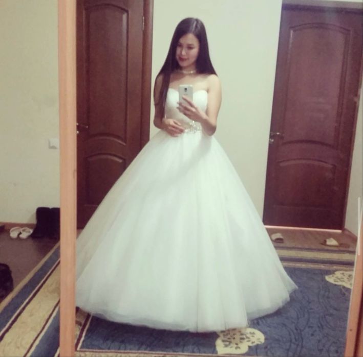 Свадебное платье