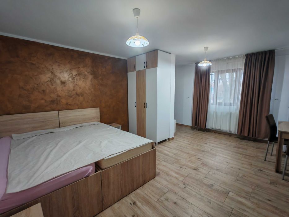 Închirieri 2 apartamente