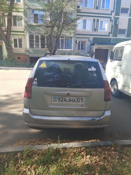 Mitsubishi space star