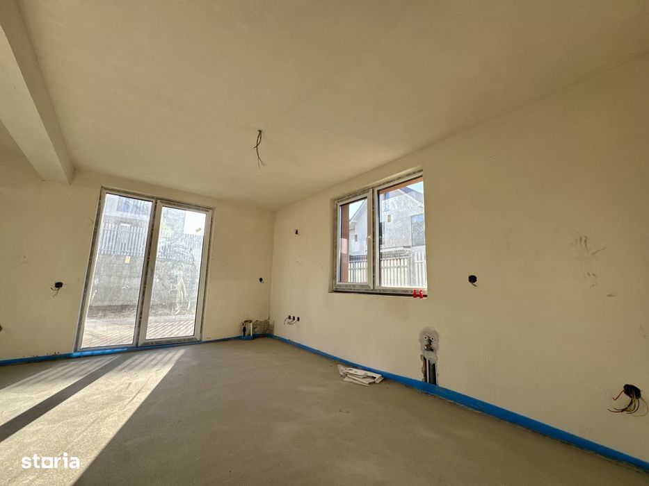 Casa cu garaj, 130 mp, 400 mp teren, CF disponibil, Chinteni