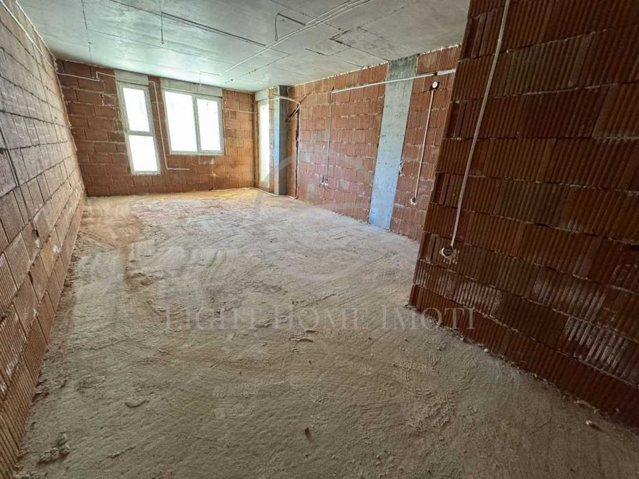 Продава се Тристаен апартамент в Пловдив, Христо Смирненски - 106 кв.м за 1463 €/кв.м - Снимка #5