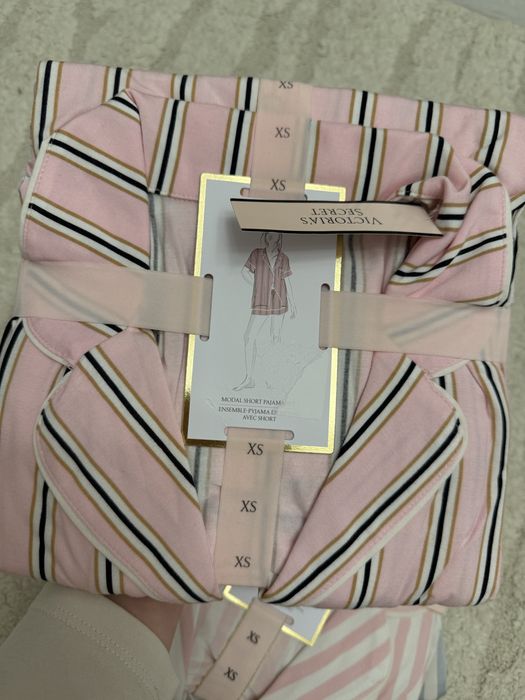 Pijamale Victoria’s Secret