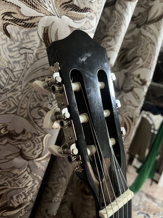 Levinson гитара с гарантией