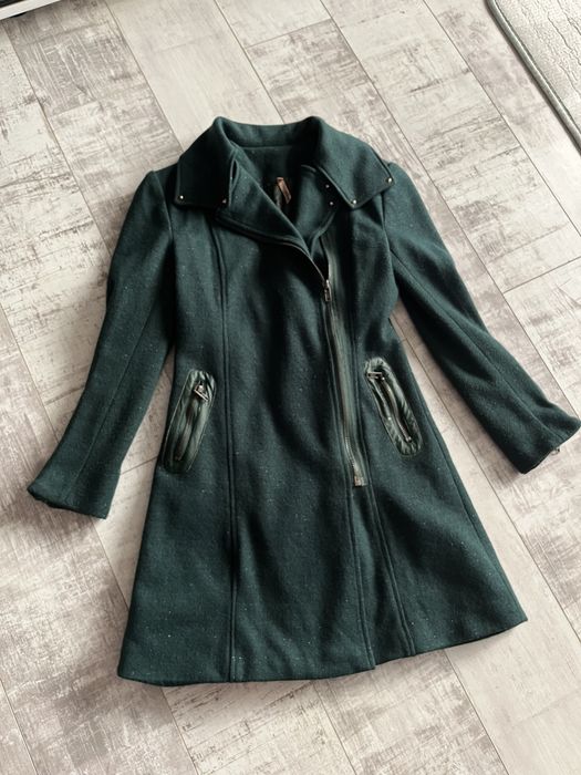 Дамско зелено палто